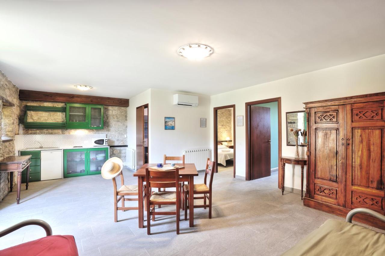 Antico Feudo San Giorgio Villa Polizzi Generosa Room photo